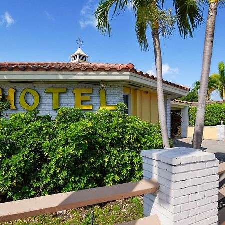 Oyo Hotel Coral Gables - Miami Airport Exterior foto