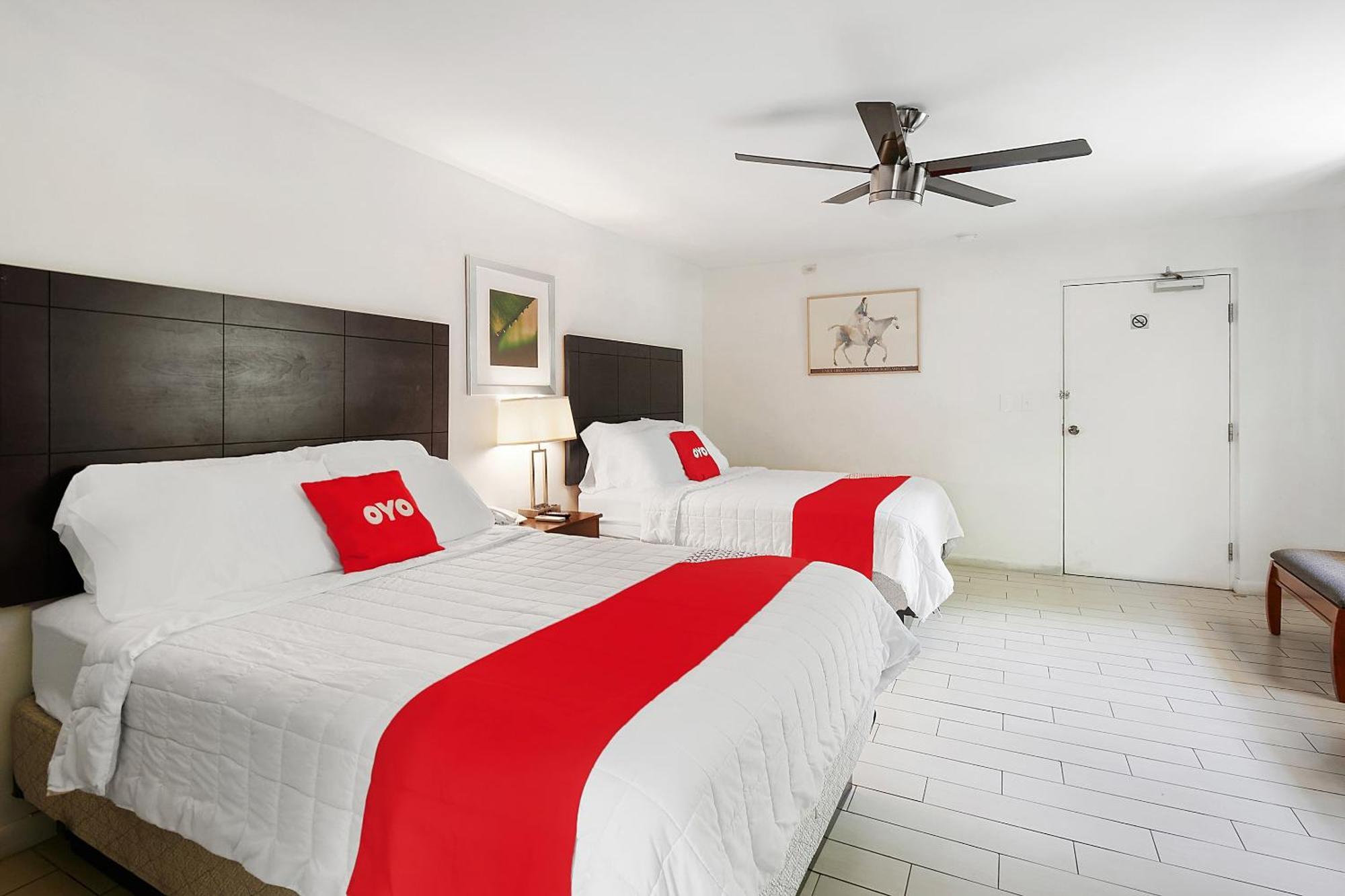 Oyo Hotel Coral Gables - Miami Airport Exterior foto